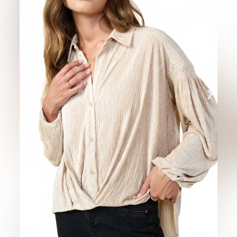 NWT Skies Are Blue A Velvet Beauty Button-Front Blouse | Size XS